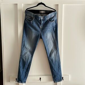 Torrid Bombshell skinny jeans